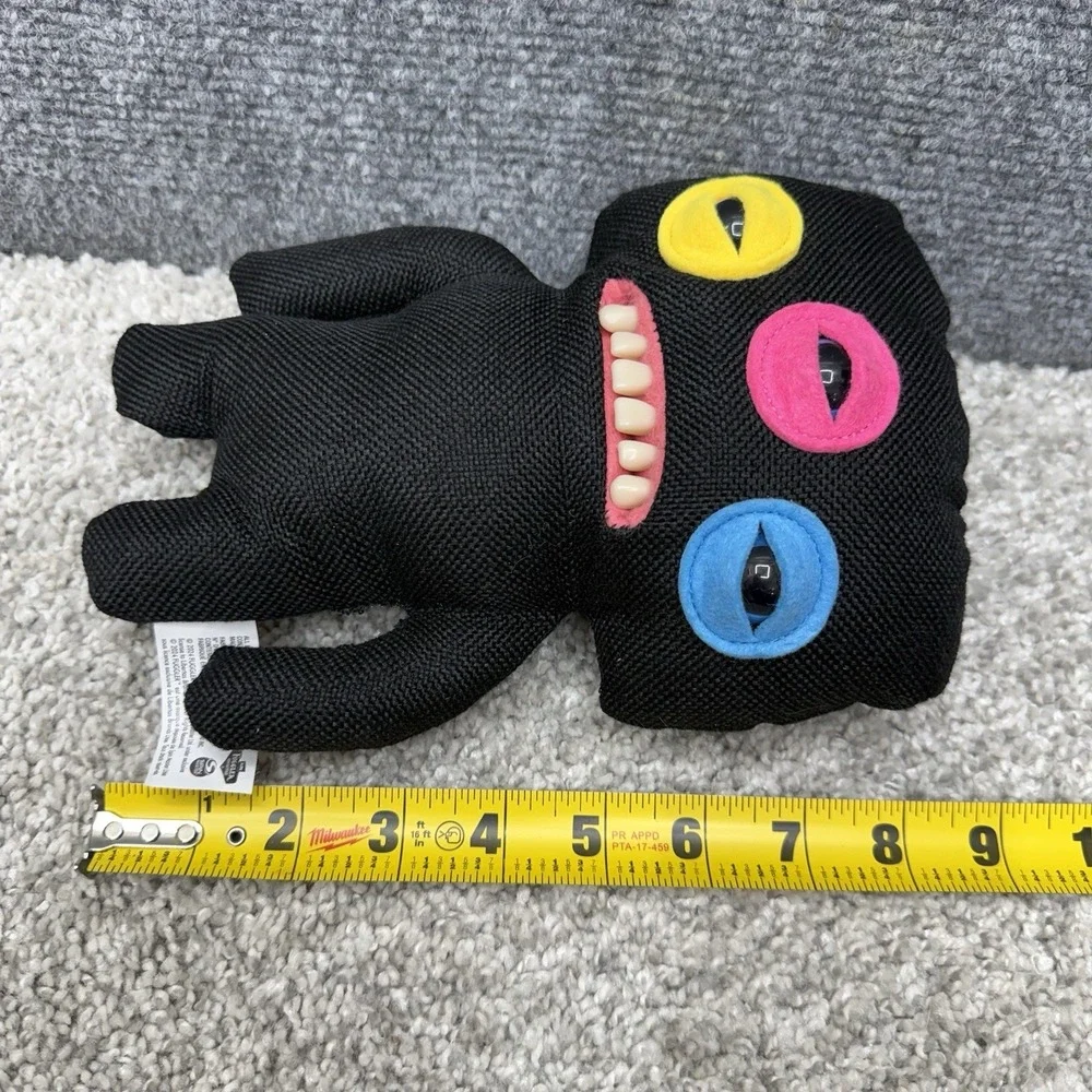 Fuggler Laboratory Misfits 9